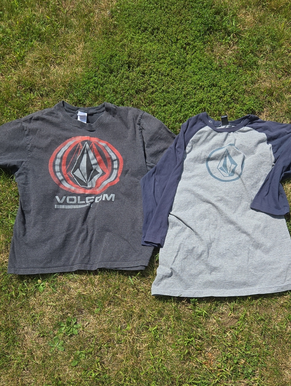 Lot De 2 Chandails Volcom